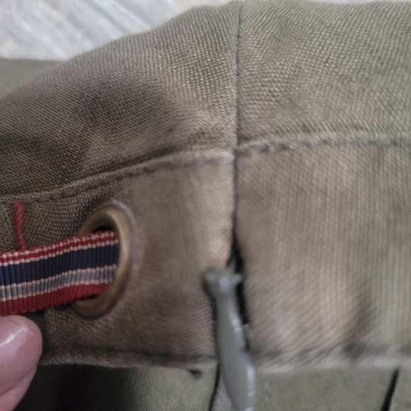 BCBGMAXAZRIA linen blend skirt with belt size 2 - Picture 5 of 10